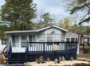 22 Lakeview Dr, Woodbine, NJ 08270