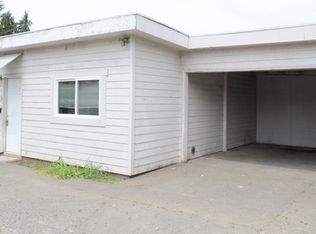 747 1/2 E Grant St, Lebanon, OR 97355