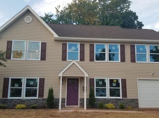 15 Dayton Rd, Edison, NJ 08817