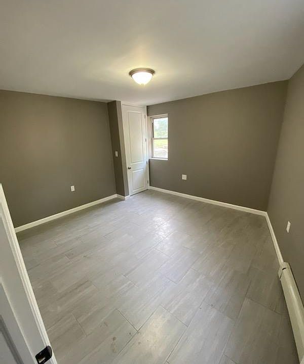 1st image of 99 Murray Ave APT 2