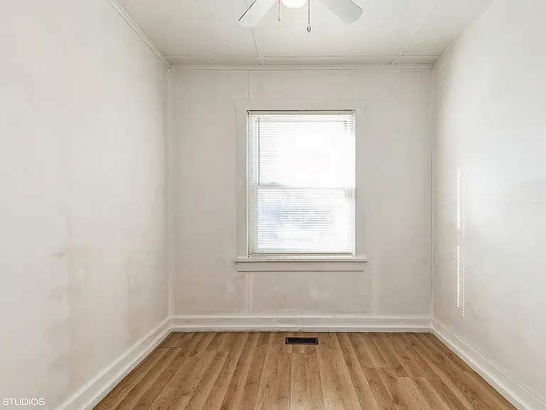 225 S Channel Dr — Photo 14