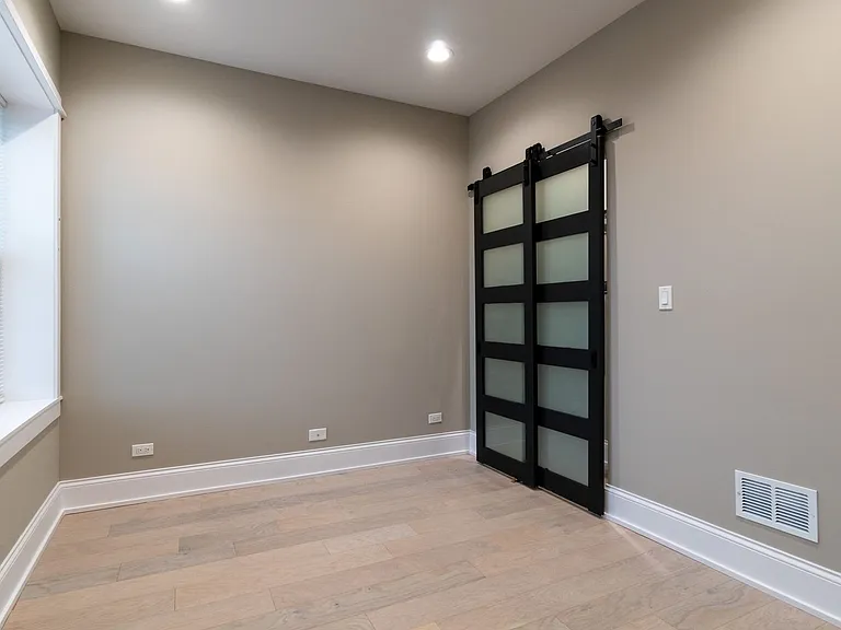 4745 N Beacon St #3S — Photo 34