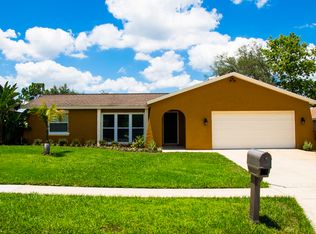 555 Brookside Dr, Winter Springs, FL 32708