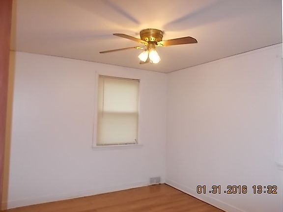3rd image of 7151 S Greenwood Ave