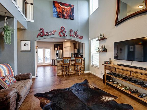 2nd image of 2101 Rivers Edge Way 4