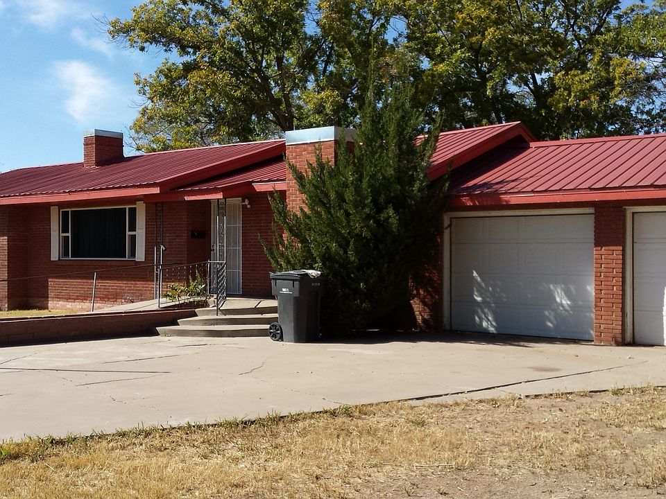 1st image of 630 Campana Dr