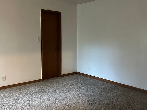 4th image of 9116 Woodpark Ln APT C