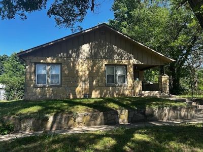 614 N 5th St, Arkansas City, KS, 67005