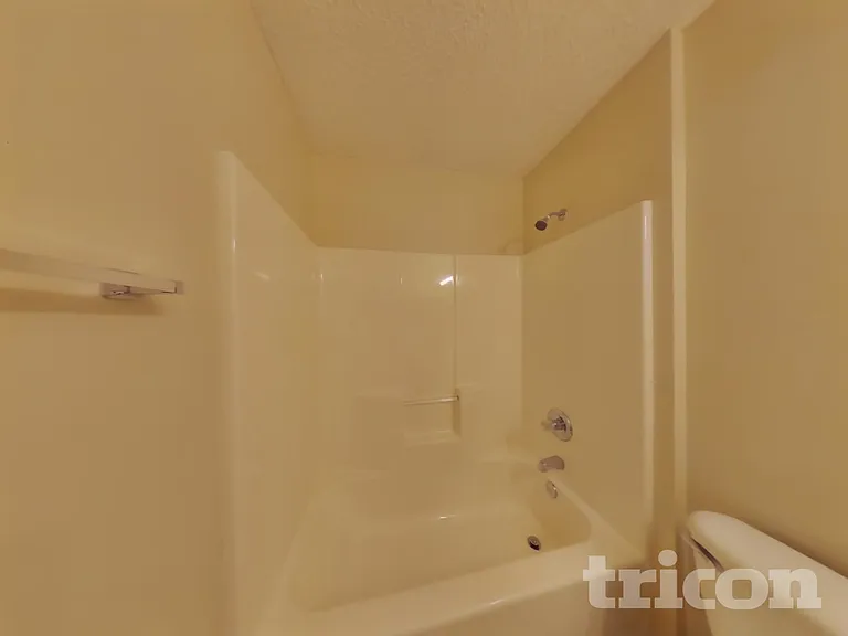 4196 Jillian Dr — Photo 15