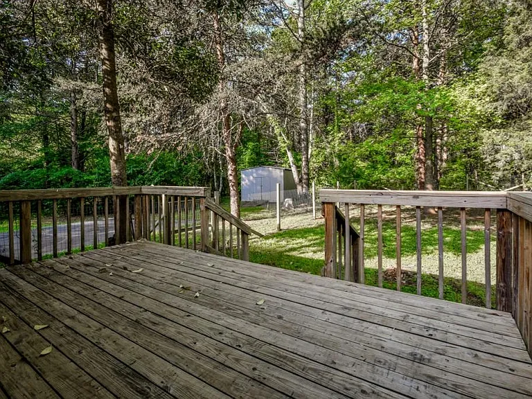 7730 Deer Track Dr — Photo 36