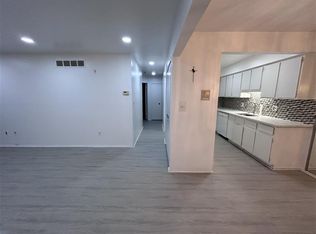 12077 Ina Dr #90, Sterling Heights, MI 48312