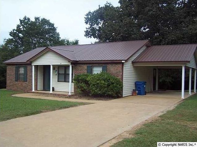 2nd image of 285 Dixie Dale Rd
