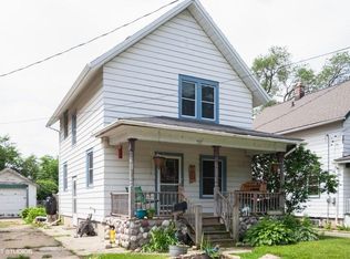 717 Hamilton Ave, Waukesha, WI 53186