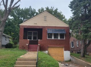 2211 McLaran Ave, Saint Louis, MO
