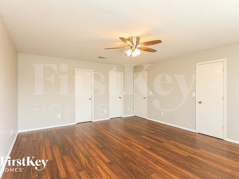 9231 Dublin Hts — Photo 9