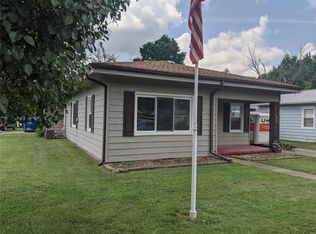 519 S Oak St, Sparta, IL 62286