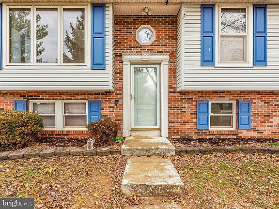 2nd image of 4304 Mica Ct