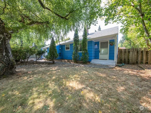12515 25th Avenue NE, Seattle, WA 98125