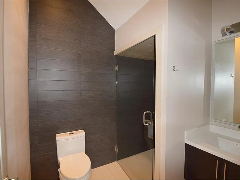 3600 Denia Ct — Photo 27