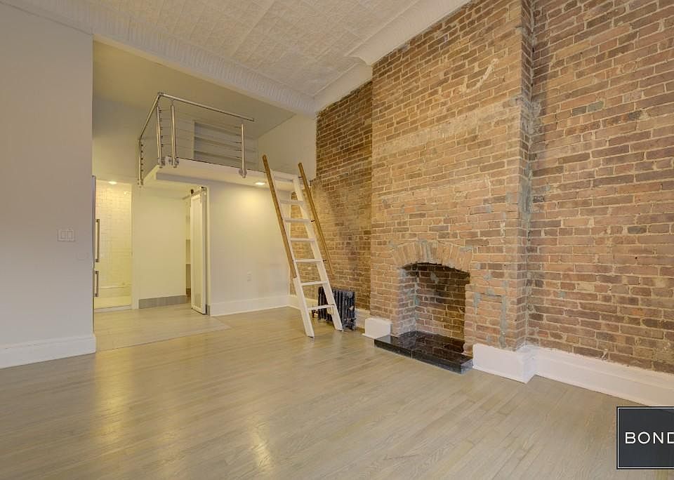 1st image of 158 W 84th St APT 1D