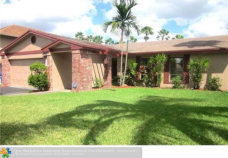 1st image of 3230 NW 101st Ave