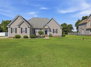 105 Center Cross Dr, Elizabeth City, NC 27909