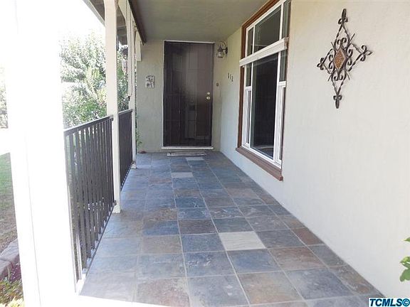 3rd image of 812 Linda Vista Drive
