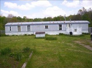 12611 York Ln, Middlebury, IN 46540