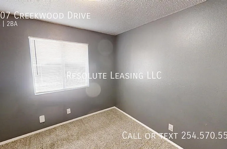 2107 Creekwood Dr — Photo 18