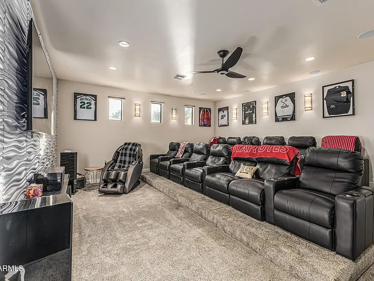 5821 E Cactus Rd — Photo 14