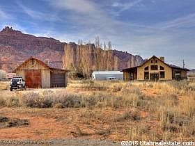 2nd image of 3865 Heather Ln