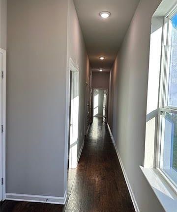 4th image of 3033 Pauger St