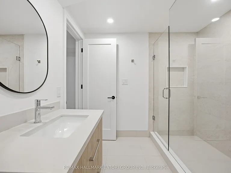 56 Camberwell Rd #2 — Photo 30