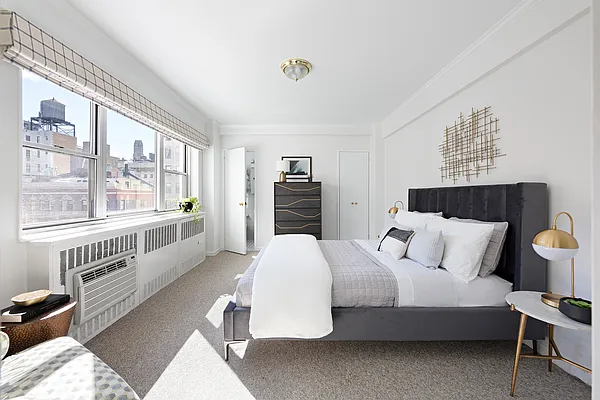 Sold by Compass | media 6