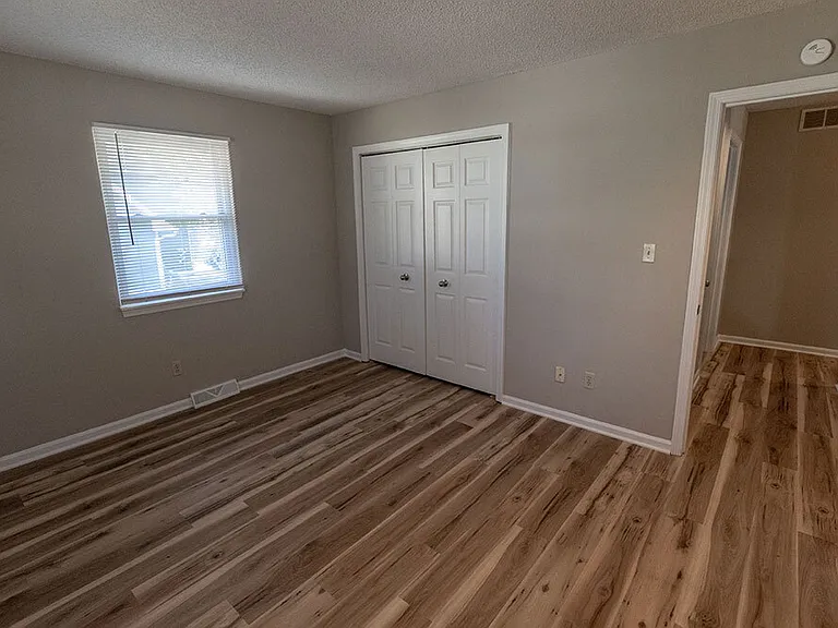 3716 Hermitage Rd — Photo 12