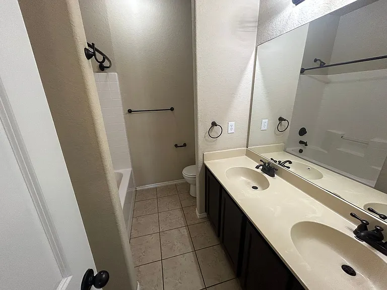 298 Rosalie Dr — Photo 19