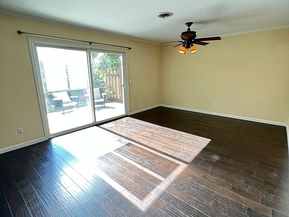 5th image of 13277 Lakeview Granada Dr