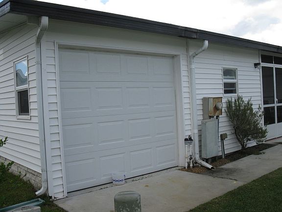 3rd image of 314 Townbridge Dr