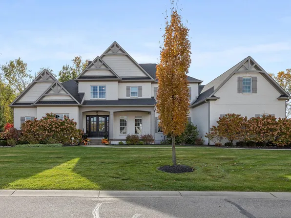 6900 Oldfields Ln, Zionsville, IN 46077