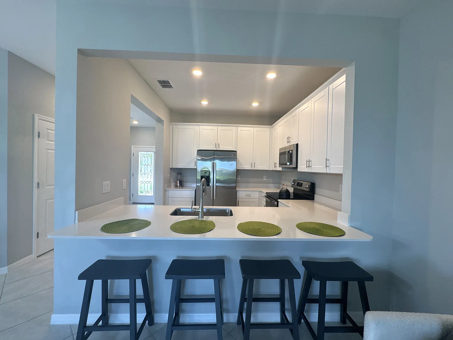2800 Blossom Way — Photo 4