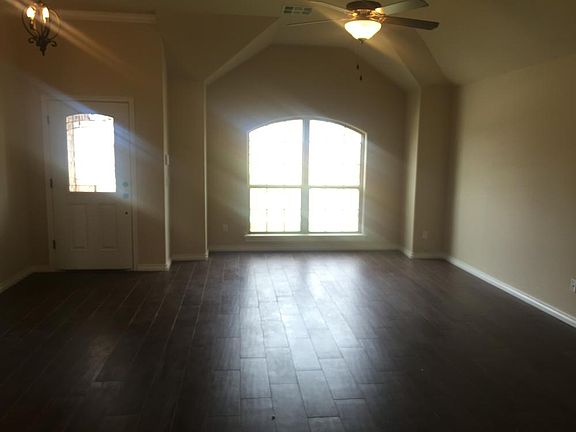 4th image of 18236 Camborne Ave