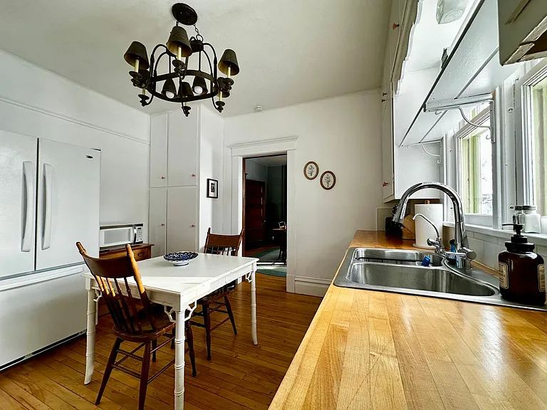 610 Jefferson St — Photo 21