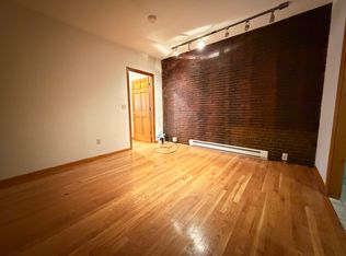 154 Salem St APT 3, Boston, MA 02113