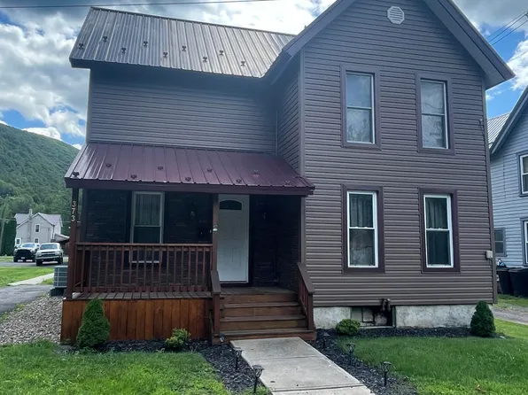 373 Holly St, Roaring Branch, PA 17765