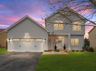 503 Juniper Dr, North Aurora, IL 60542