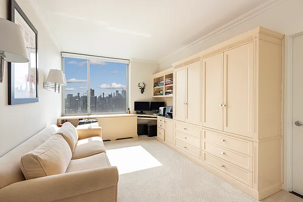 Sold by Brown Harris Stevens | media 9