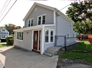 110 8th St, Verplanck, NY 10596