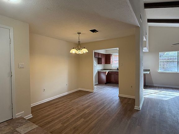 5th image of 101 Marin Cir