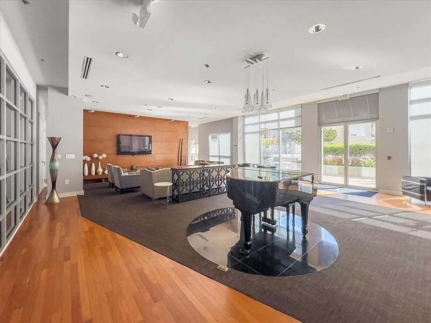 Charming 2BR Condo in Atlanta — Photo 1