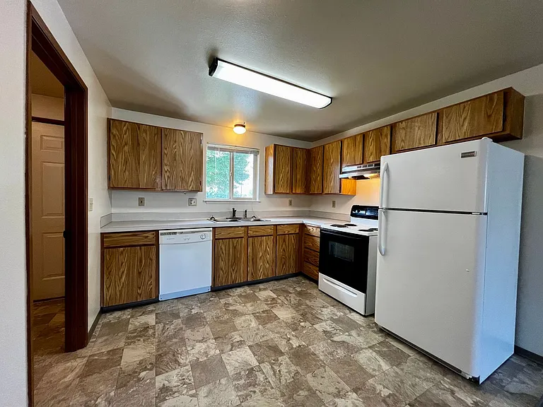 4802 Bonnie Ln — Photo 5